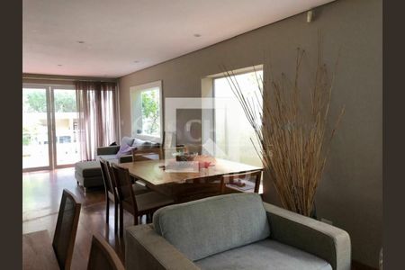 Casa à venda com 5 quartos, 280m² em Jardim Novo Mundo, São Paulo