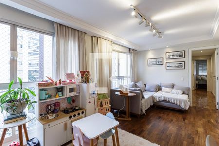 Apartamento para alugar com 3 quartos, 110m² em Indianópolis, São Paulo