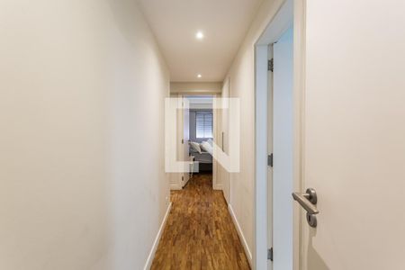 Corredor de apartamento para alugar com 3 quartos, 110m² em Indianópolis, São Paulo