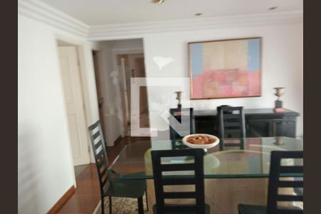Casa à venda com 3 quartos, 180m² em Jardim Santa Helena, São Paulo