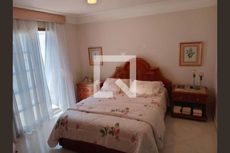 Casa à venda com 3 quartos, 180m² em Jardim Santa Helena, São Paulo