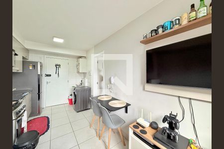 Sala de apartamento para alugar com 1 quarto, 28m² em Jardim Mirante, São Paulo