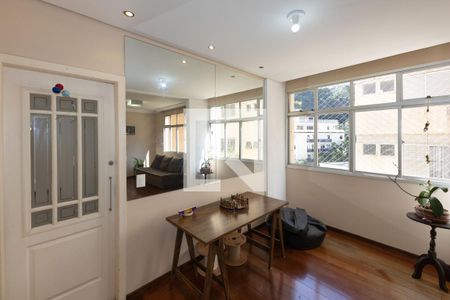 Apartamento para alugar com 3 quartos, 142m² em Santa Lúcia, Belo Horizonte