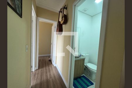 Corredor de apartamento para alugar com 2 quartos, 64m² em Centro, Osasco
