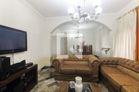 Casa à venda com 3 quartos, 500m² em Chácara Santo Antônio (zona Leste), São Paulo