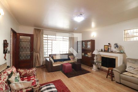 Sala de casa à venda com 3 quartos, 200m² em Chora Menino, São Paulo