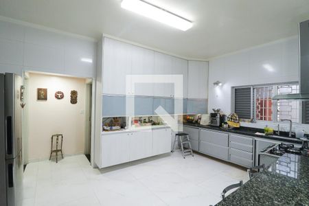 Cozinha de casa à venda com 3 quartos, 200m² em Chora Menino, São Paulo