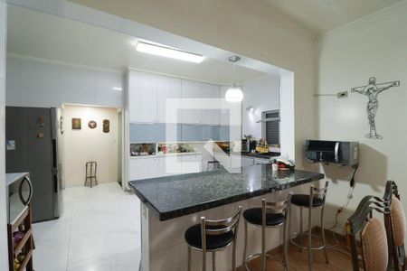 Cozinha de casa à venda com 3 quartos, 200m² em Chora Menino, São Paulo