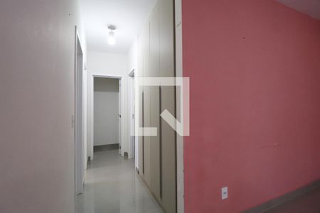 Corredor - Armário de apartamento para alugar com 3 quartos, 1106m² em Cazeca, Uberlândia