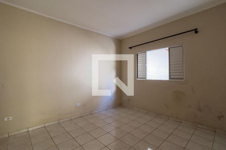 Quarto 2 de casa para alugar com 2 quartos, 300m² em Jardim Santa Paula, Guarulhos