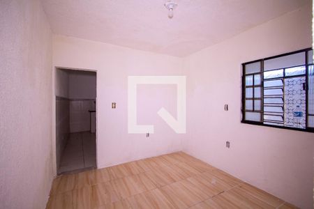 Sala 2 de casa para alugar com 1 quarto, 60m² em Porto da Pedra, São Gonçalo