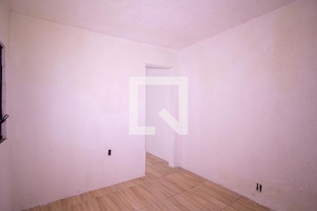 Sala 2 de casa para alugar com 1 quarto, 60m² em Porto da Pedra, São Gonçalo