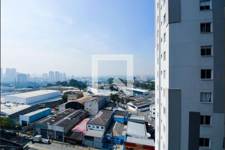Vista da Sala de apartamento para alugar com 2 quartos, 36m² em Vila das Bandeiras, Guarulhos