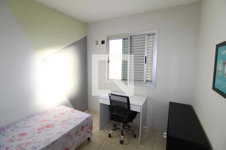 Quarto 1 de apartamento para alugar com 3 quartos, 65m² em Monte Castelo, São José dos Campos