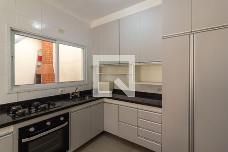 Cozinha de casa de condomínio à venda com 3 quartos, 122m² em Vila Campo Grande, São Paulo