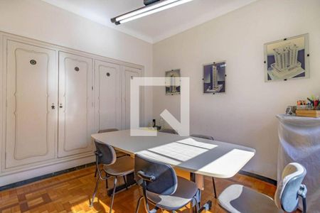 Casa à venda com 5 quartos, 271m² em Funcionários, Belo Horizonte