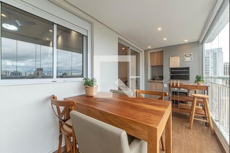 Varanda de apartamento para alugar com 3 quartos, 95m² em Chácara Santo Antônio (zona Sul), São Paulo