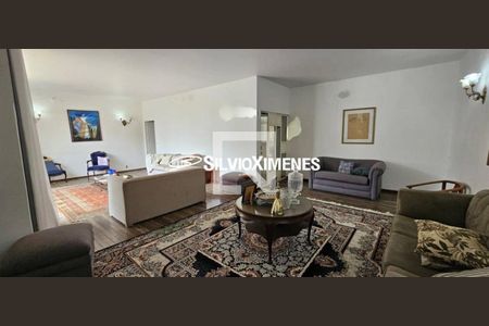 Casa à venda com 3 quartos, 285m² em São Lucas, Belo Horizonte