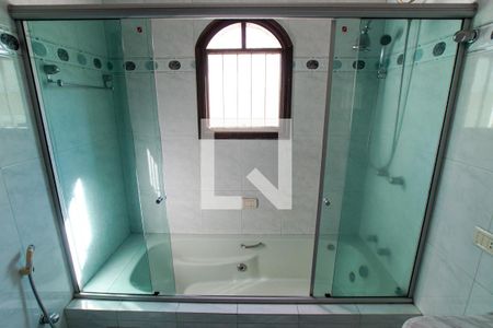 Banheiro da Suíte 1 de casa para alugar com 3 quartos, 250m² em Jardim Virginia Bianca, São Paulo