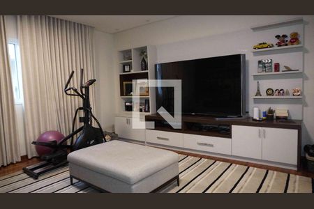 Sala TV de casa de condomínio à venda com 4 quartos, 485m² em Residencial Tambore Iii, Santana de Parnaíba