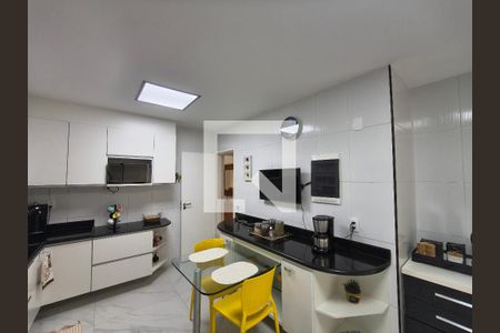 Casa de Condomínio à venda com 5 quartos, 360m² em Gardênia Azul, Rio de Janeiro