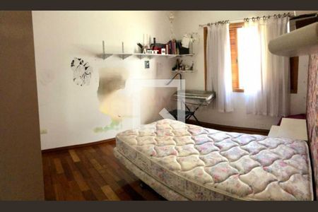 Casa para alugar com 3 quartos, 200m² em Jardim Lar Sao Paulo, São Paulo