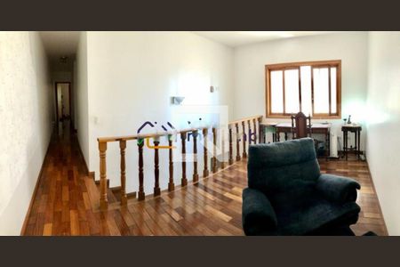 Casa para alugar com 3 quartos, 200m² em Jardim Lar Sao Paulo, São Paulo