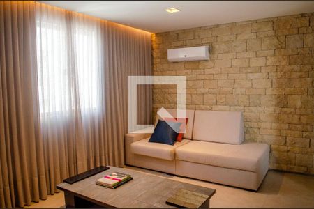 Sala de apartamento para alugar com 2 quartos, 55m² em Jardim Goiás, Goiânia