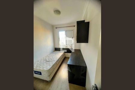 Apartamento à venda com 3 quartos, 75m² em Vila Paulo Silas, São Paulo