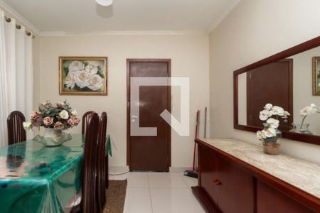 Casa à venda com 3 quartos, 190m² em Vila Marari, São Paulo