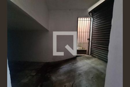 Casa à venda com 3 quartos, 215m² em Jardim Orly, São Paulo