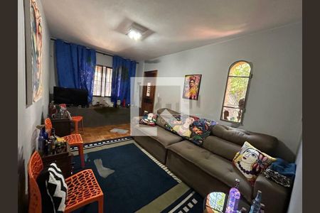 Casa à venda com 3 quartos, 228m² em Campininha, São Paulo