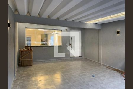 Casa à venda com 3 quartos, 250m² em Jardim Santa Cruz (Sacoma), São Paulo