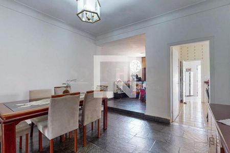 Casa à venda com 4 quartos, 220m² em Indianópolis, São Paulo