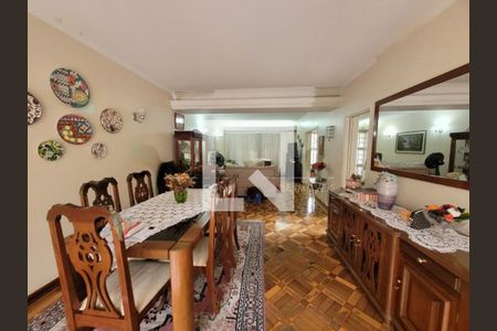 Casa à venda com 4 quartos, 282m² em Campo Belo, São Paulo