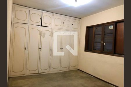 Casa à venda com 3 quartos, 212m² em Jardim Umuarama, São Paulo