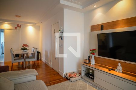 Sala de apartamento à venda com 3 quartos, 87m² em Vila Santo Estefano, São Paulo