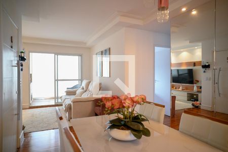 Sala de apartamento à venda com 3 quartos, 87m² em Vila Santo Estefano, São Paulo