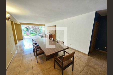 Casa à venda com 5 quartos, 582m² em Jardim Petropolis, São Paulo