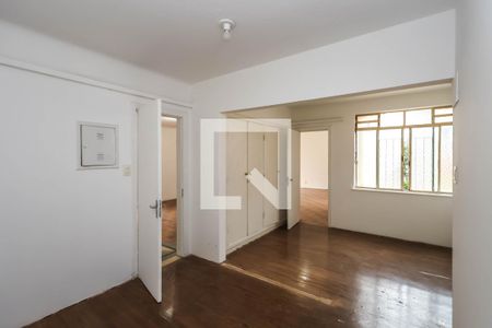 Copa de casa para alugar com 5 quartos, 250m² em Vila Mariana, São Paulo