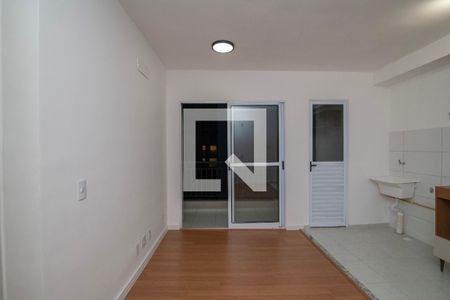 Sala de apartamento para alugar com 2 quartos, 50m² em Jardim Nova Alvorada, Hortolândia