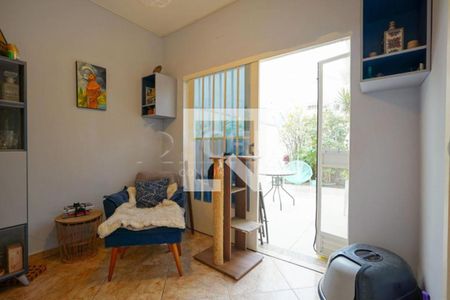 Casa à venda com 3 quartos, 238m² em Santo Amaro, São Paulo
