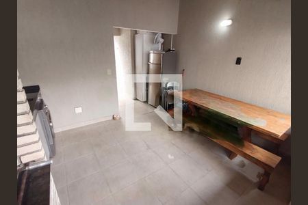 Casa à venda com 3 quartos, 100m² em Jardim da Campina, São Paulo