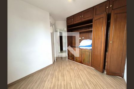 Apartamento à venda com 3 quartos, 75m² em Jardim Luanda, São Paulo
