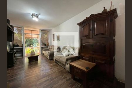 Casa à venda com 3 quartos, 182m² em Campo Grande, São Paulo
