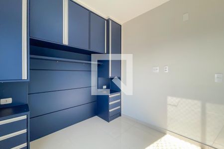 Quarto 1 de apartamento para alugar com 2 quartos, 48m² em Presidente Altino, Osasco