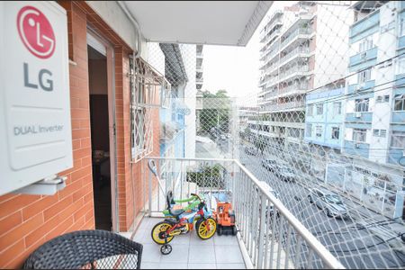 Sala de apartamento à venda com 2 quartos, 72m² em Vila Isabel, Rio de Janeiro