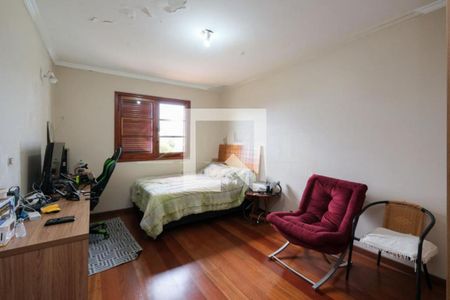Casa à venda com 3 quartos, 241m² em Vila do Castelo, São Paulo