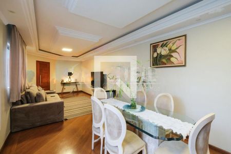 Casa à venda com 3 quartos, 241m² em Vila do Castelo, São Paulo