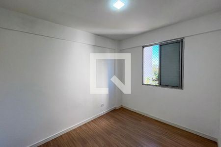 Quarto 1 de apartamento à venda com 2 quartos, 53m² em Jardim Celeste, São Paulo
